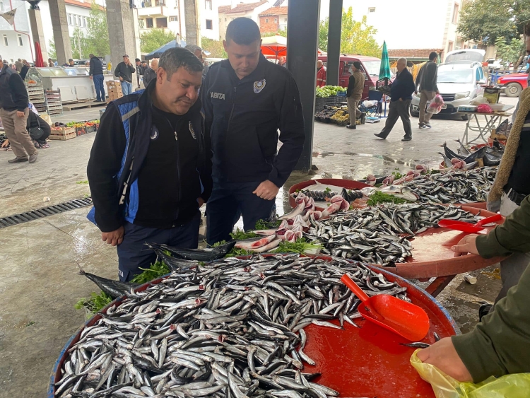 Zabıta Ekiplerimizden Sıkı Denetim